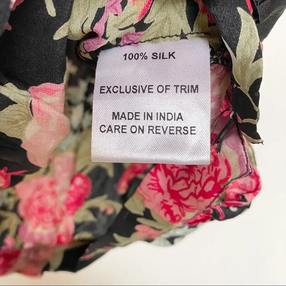 Beyond Vintage 100% Silk Floral V-Neck Top Size XS - Picture 8 of 10